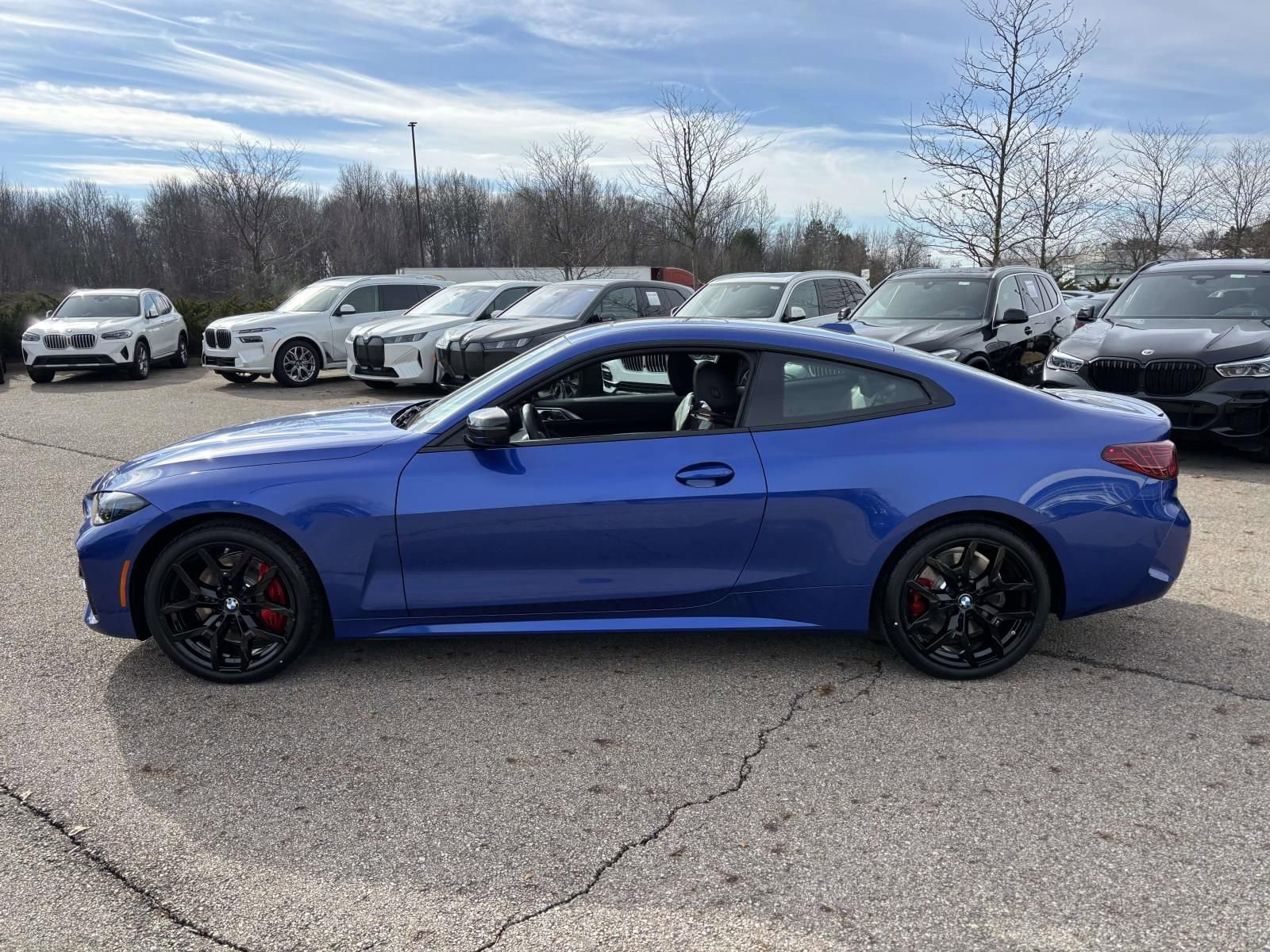 New 2026 BMW 430i xDrive Coupe w/ M Sport Package AWD/4WD image 4