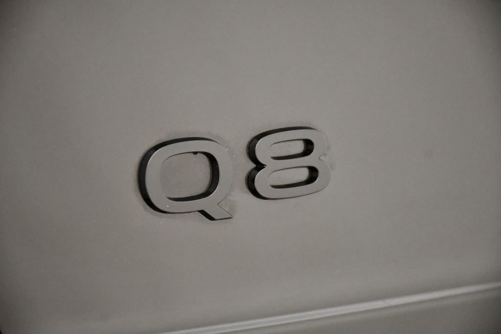 New 2026 Audi Q8 Premium Plus image 9
