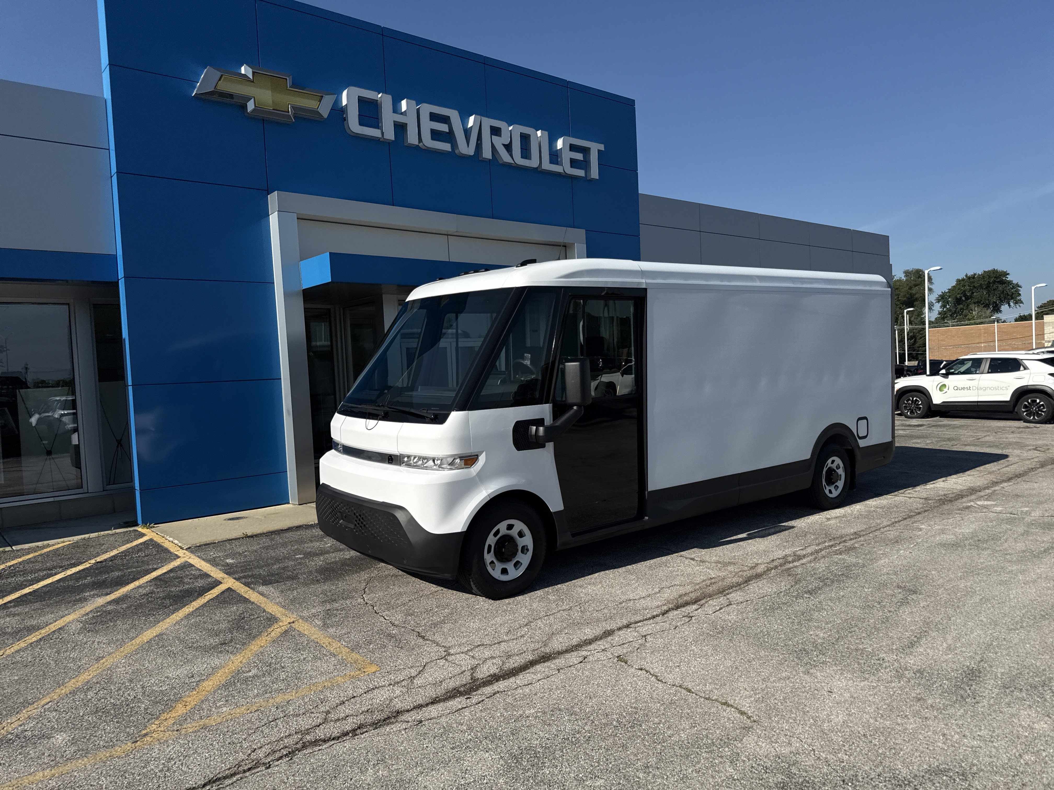 Used 2024 Chevrolet Brightdrop 600 w/ Battery Pack, Max Range AWD/4WD image 6