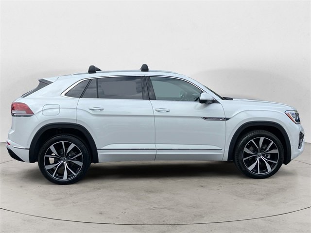 New 2026 Volkswagen Atlas Cross Sport SEL Premium R-Line image 7
