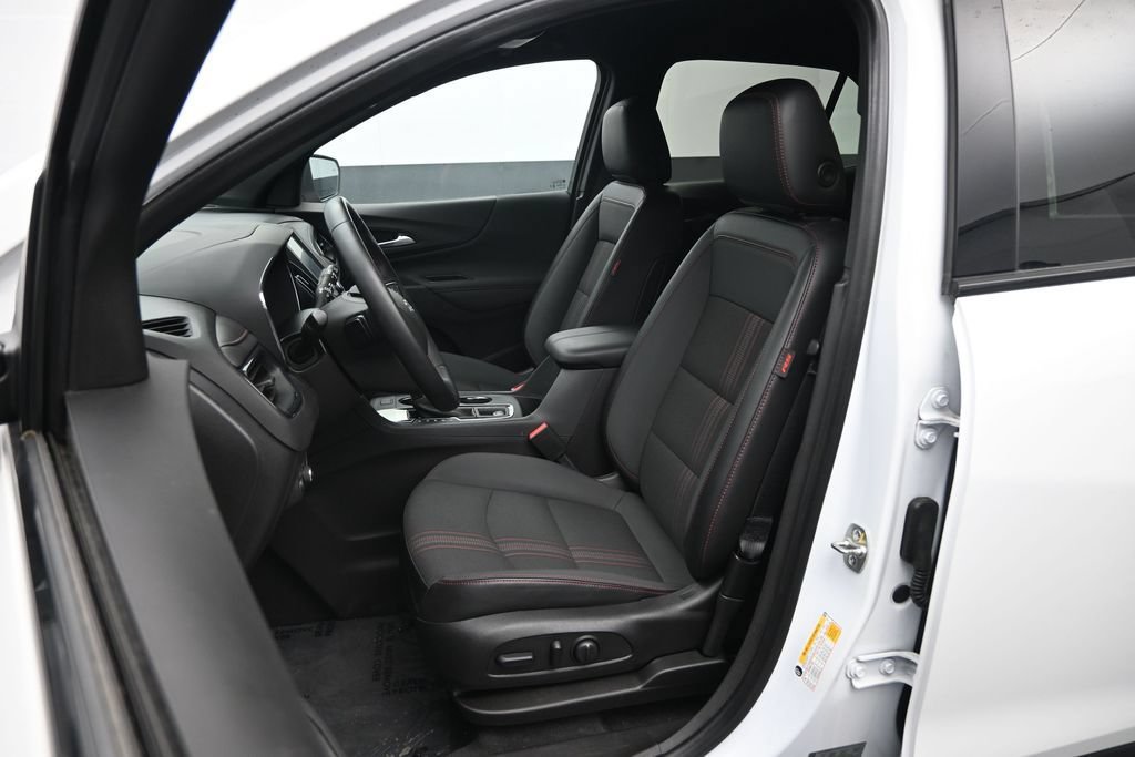 Used 2024 Chevrolet Equinox RS FWD image 21