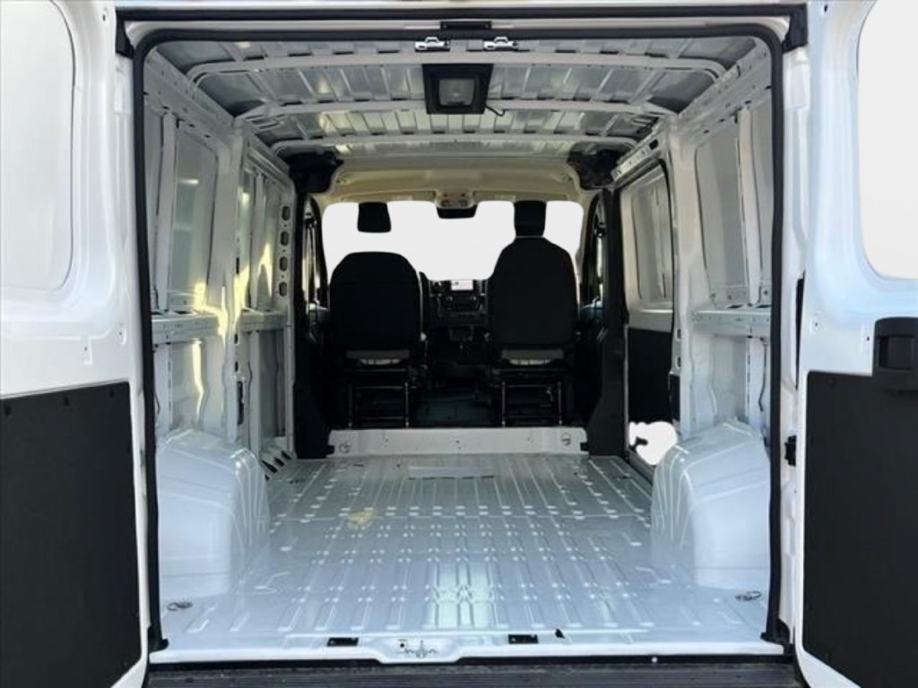 New 2025 RAM ProMaster 2500 w/ Quick Order Package 22G SLT FWD image 21