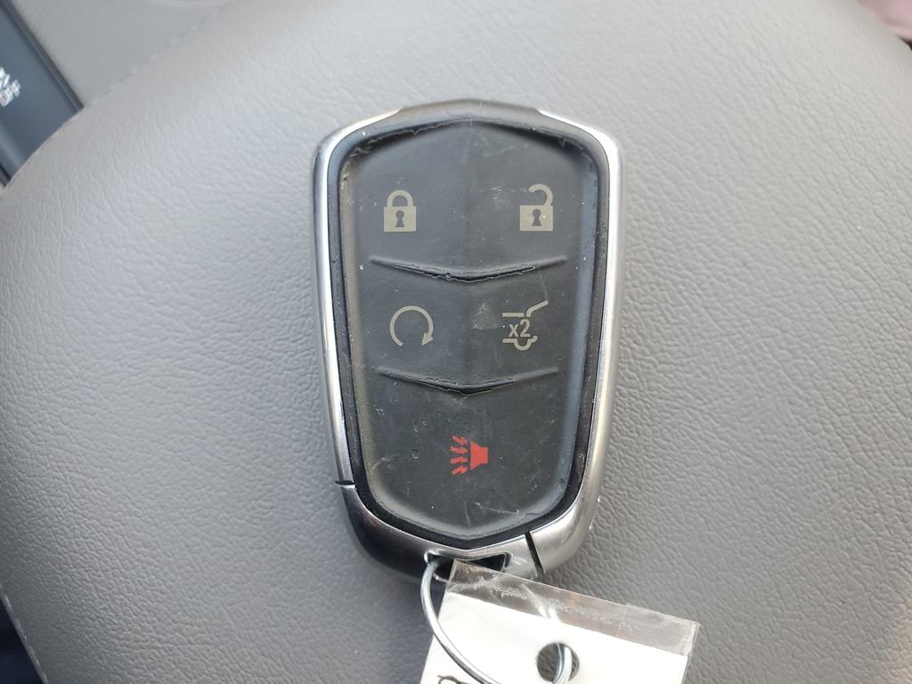 Used 2017 Cadillac XT5 Luxury w/ Driver Awareness Package FWD image 45