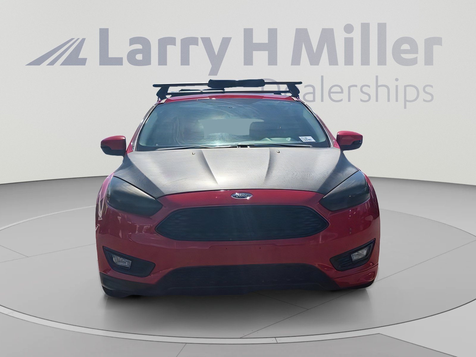 Used 2016 Ford Focus SE w/ SE Sport Package FWD image 5