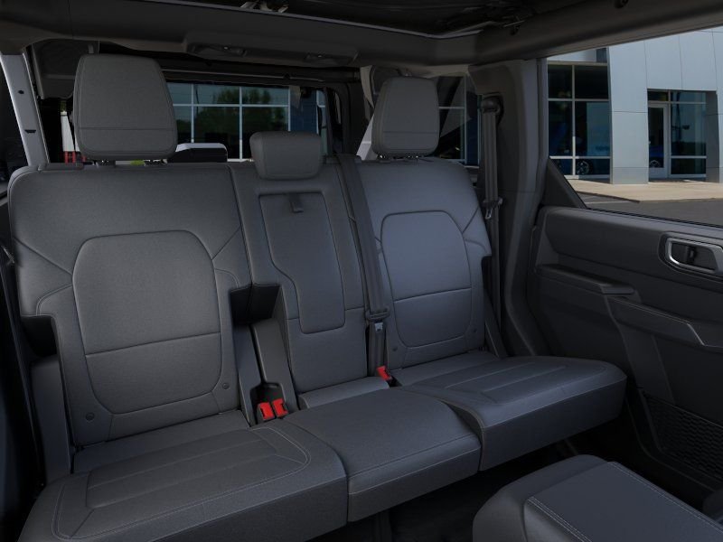New 2026 Ford Bronco Outer Banks w/ Sasquatch Package AWD/4WD image 36