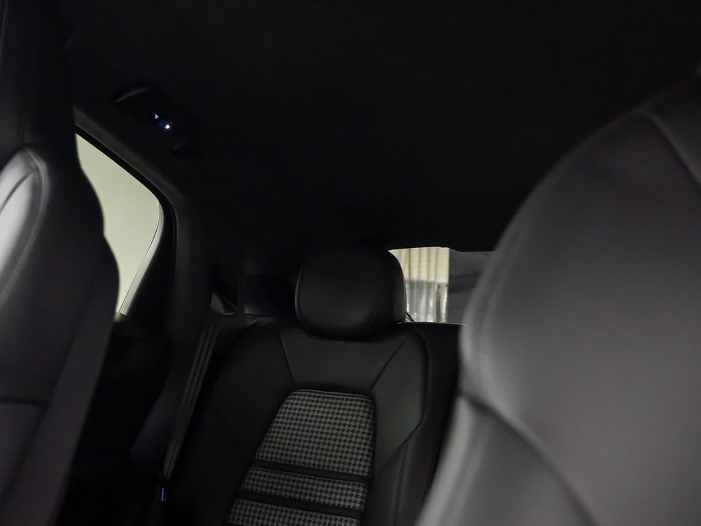 Certified 2025 Porsche Cayenne GTS image 32