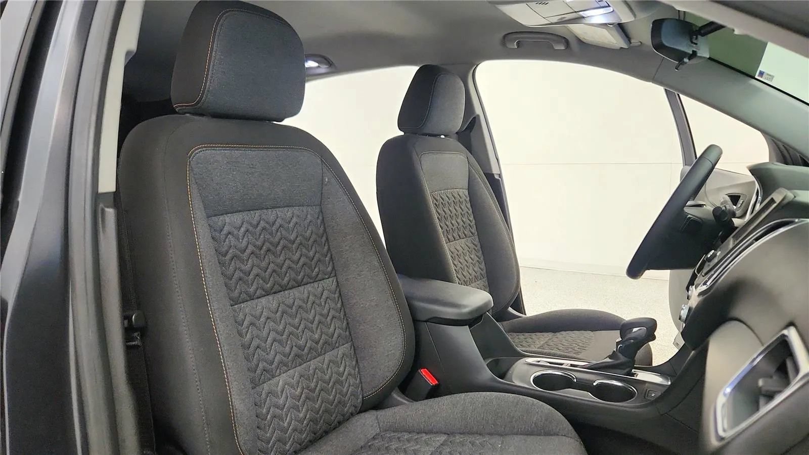 Used 2022 Chevrolet Equinox LT FWD image 31