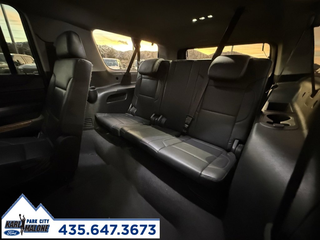 Used 2020 Chevrolet Suburban Premier image 17