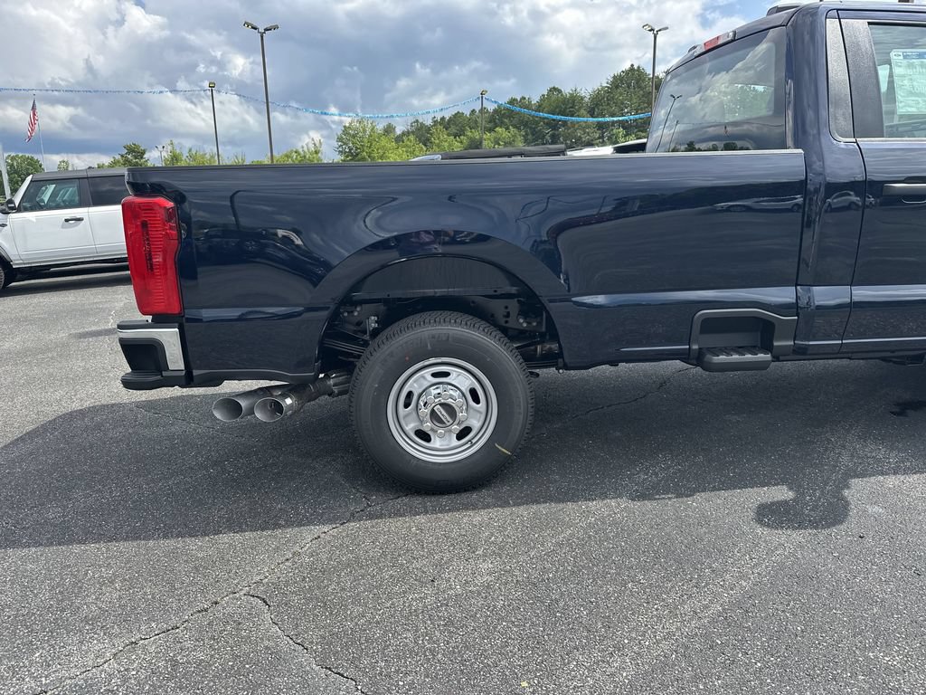 New 2025 Ford F350 XL w/ XL Driver Assist Package RWD image 22