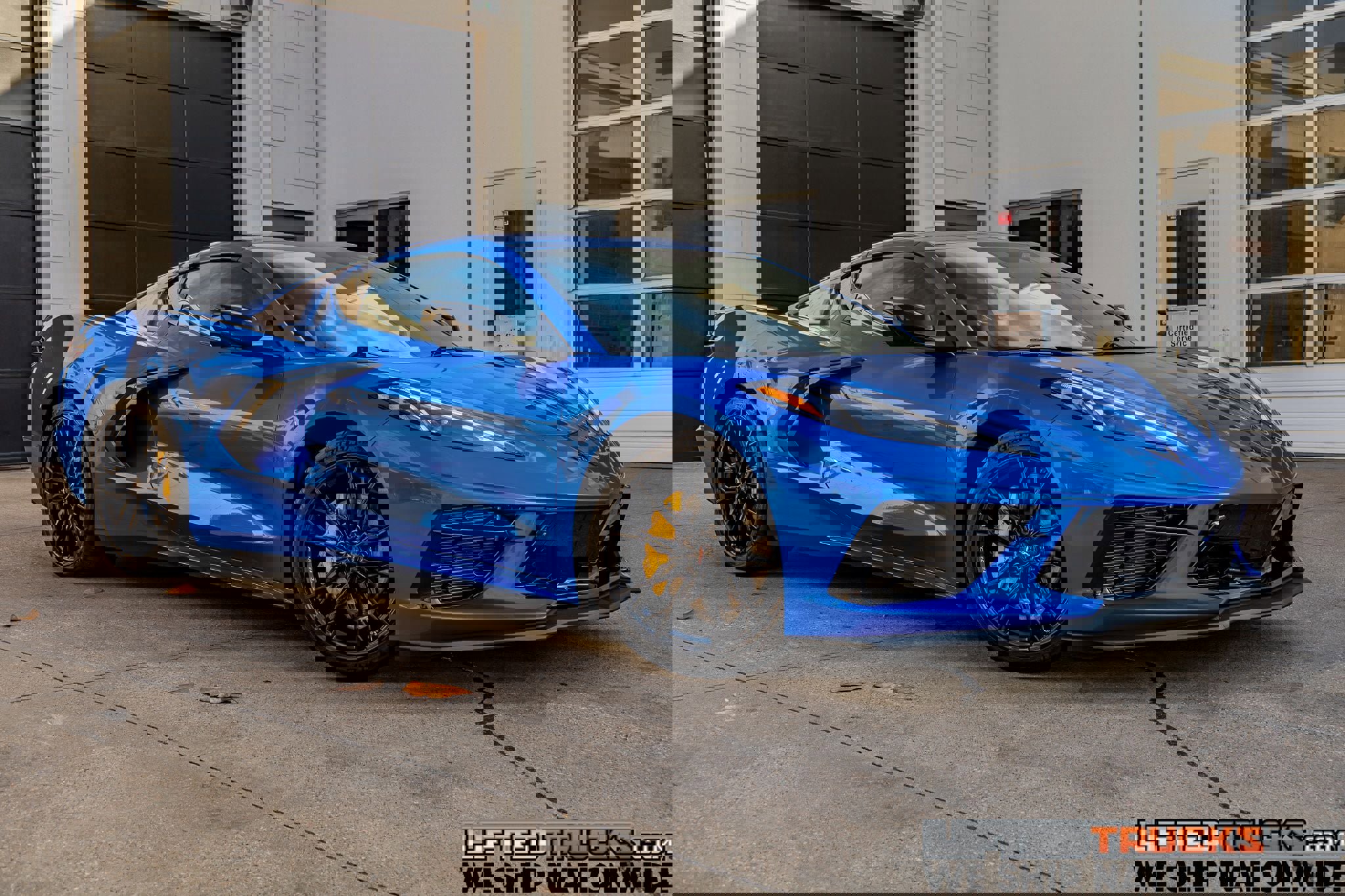 Used 2025 Chevrolet Corvette Stingray Preferred Cpe w/ Stealth Interior Trim Package RWD image 1