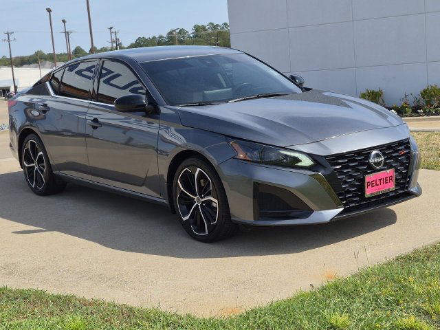 Used 2024 Nissan Altima 2.5 SR w/ SR Premium Package