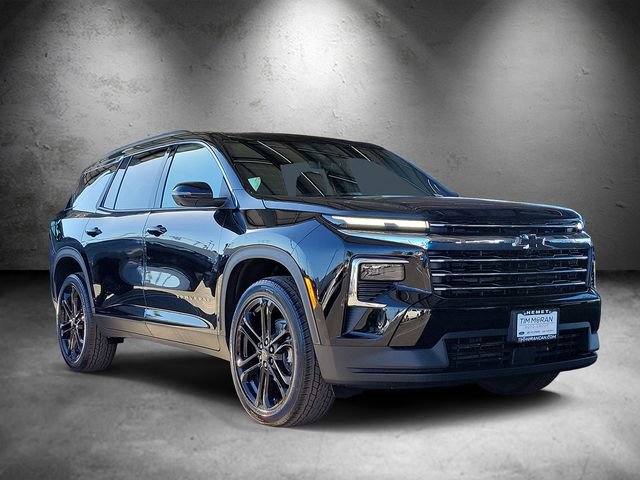 New 2026 Chevrolet Traverse LT w/ Driver Confidence Package AWD/4WD image 2