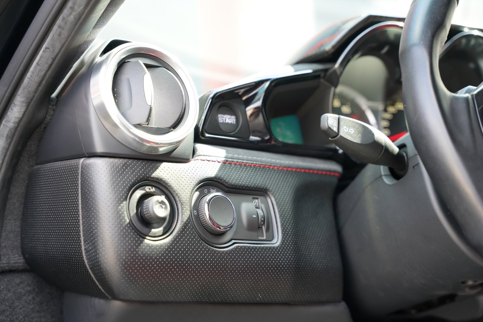 Used 2020 Lotus Evora image 15