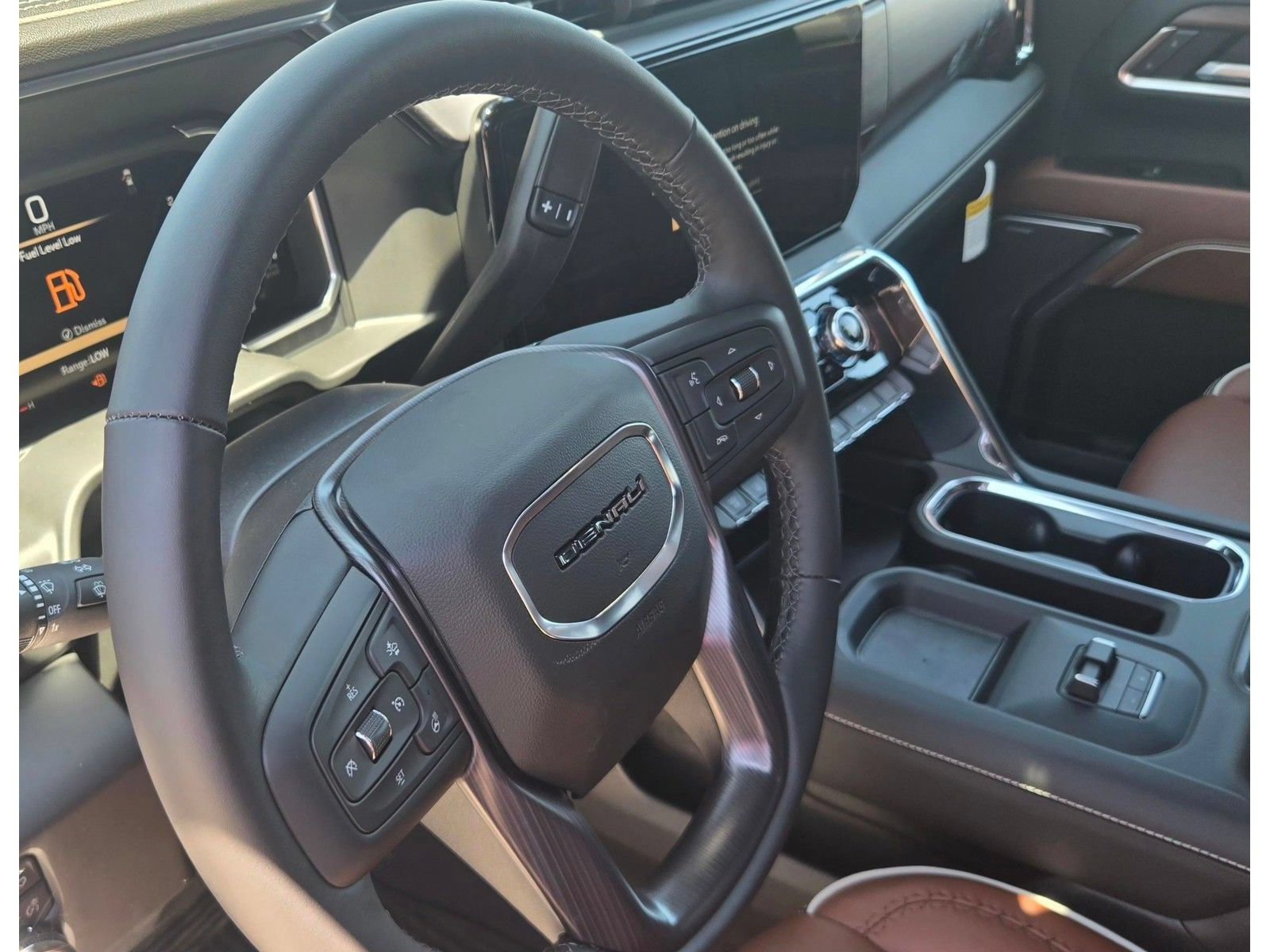 New 2026 GMC Sierra 2500 Denali Ultimate w/ LPO, Black Badging Package AWD/4WD image 13