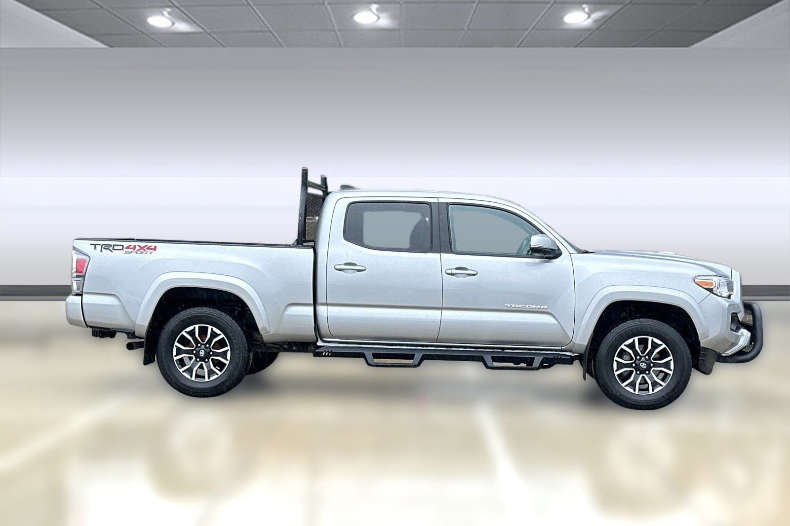 Used 2023 Toyota Tacoma TRD Sport image 8
