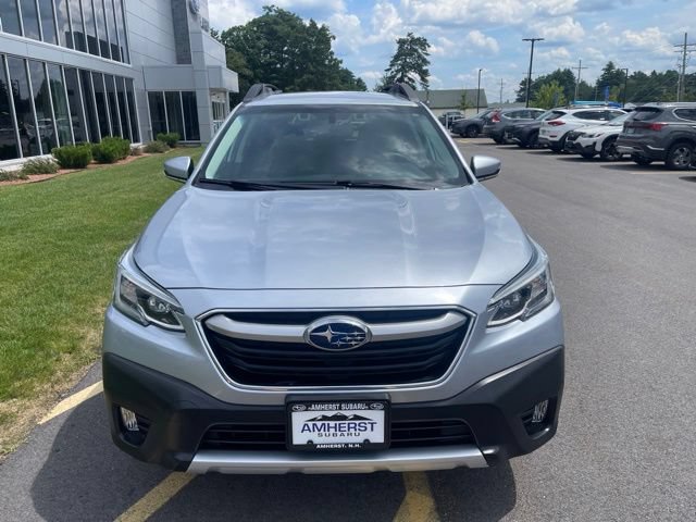 Used 2020 Subaru Outback Limited AWD/4WD image 2
