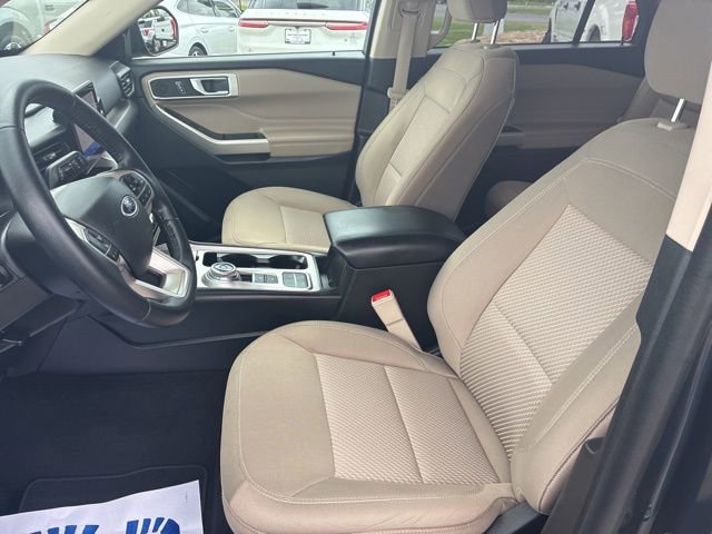 Used 2023 Ford Explorer XLT RWD image 20