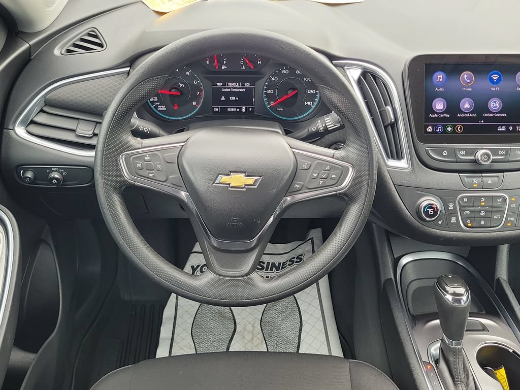 Used 2020 Chevrolet Malibu LT FWD image 28