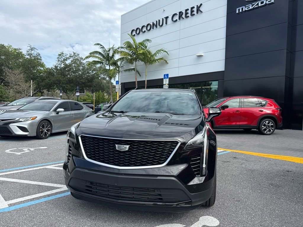 Used 2023 Cadillac XT4 Sport FWD image 13
