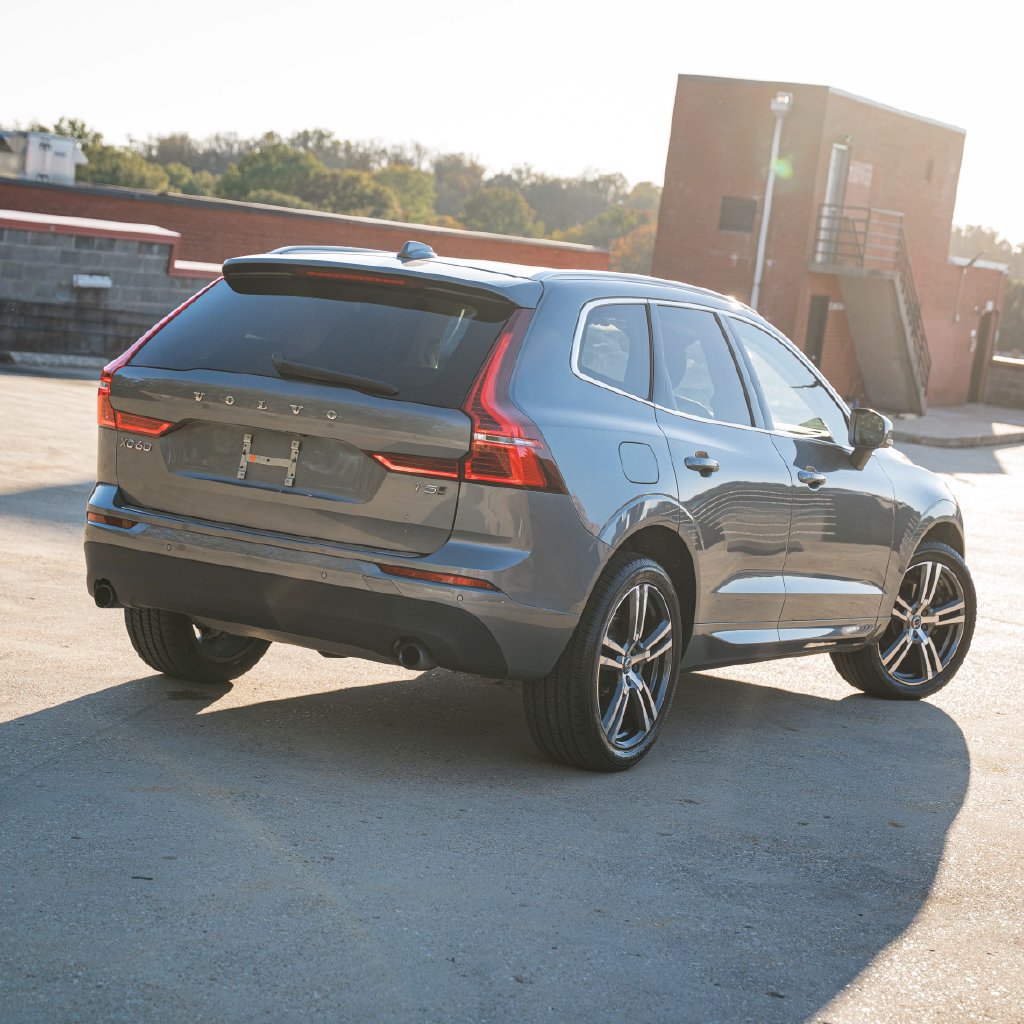 Used 2020 Volvo XC60 T5 Momentum AWD/4WD image 7