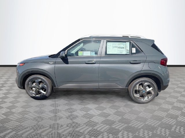 New 2026 Hyundai Venue SEL FWD image 4