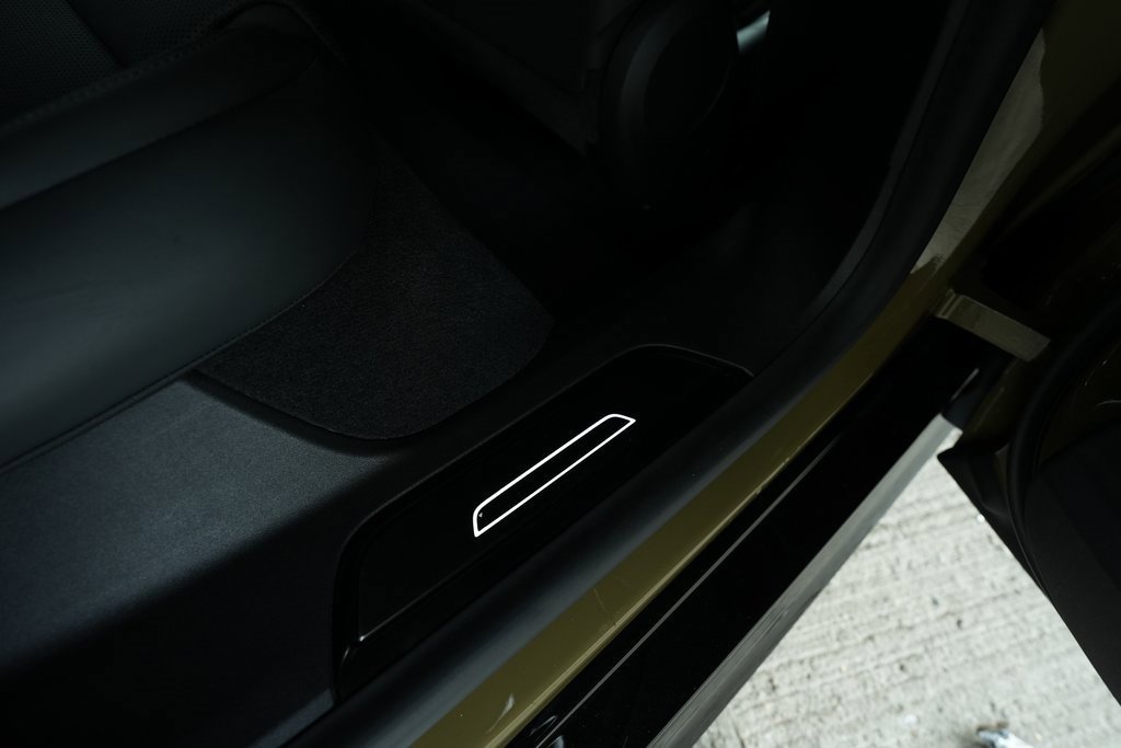 Used 2024 Audi RS e-tron GT image 35