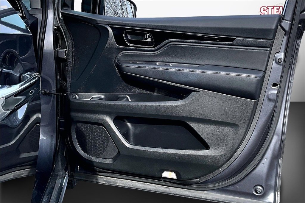 Used 2023 Honda Odyssey Touring image 27