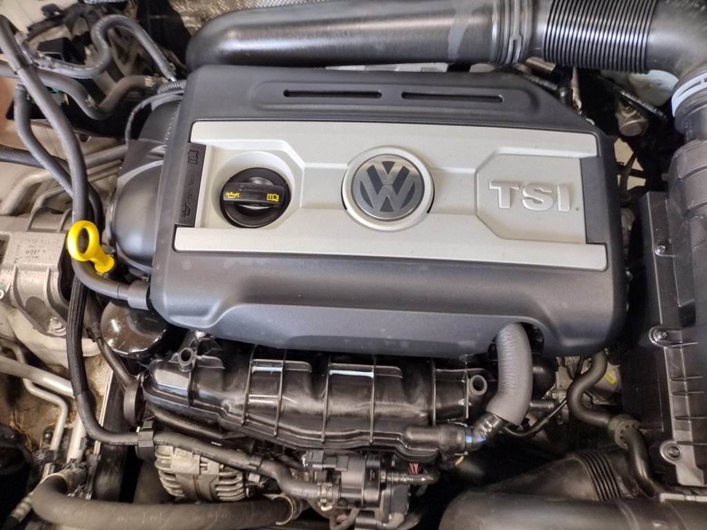 Used 2014 Volkswagen Tiguan SE AWD/4WD image 7
