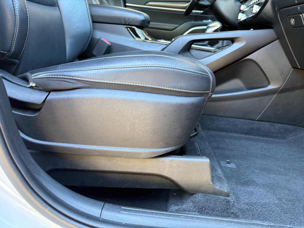 Used 2025 Kia Telluride S AWD/4WD image 32