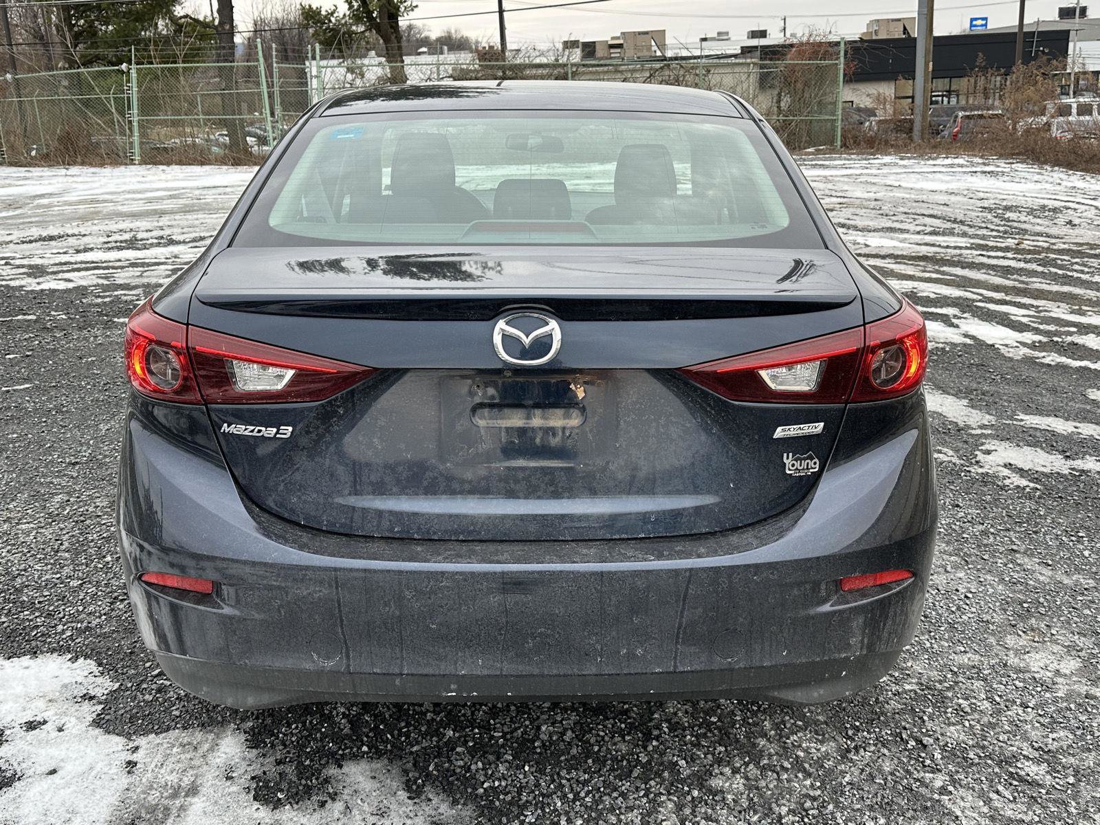 Used 2015 MAZDA MAZDA3 i Touring image 7