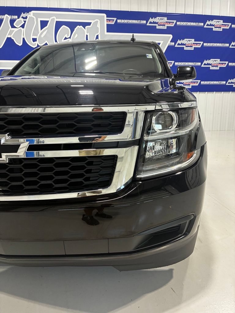 Used 2020 Chevrolet Suburban LT AWD/4WD image 8