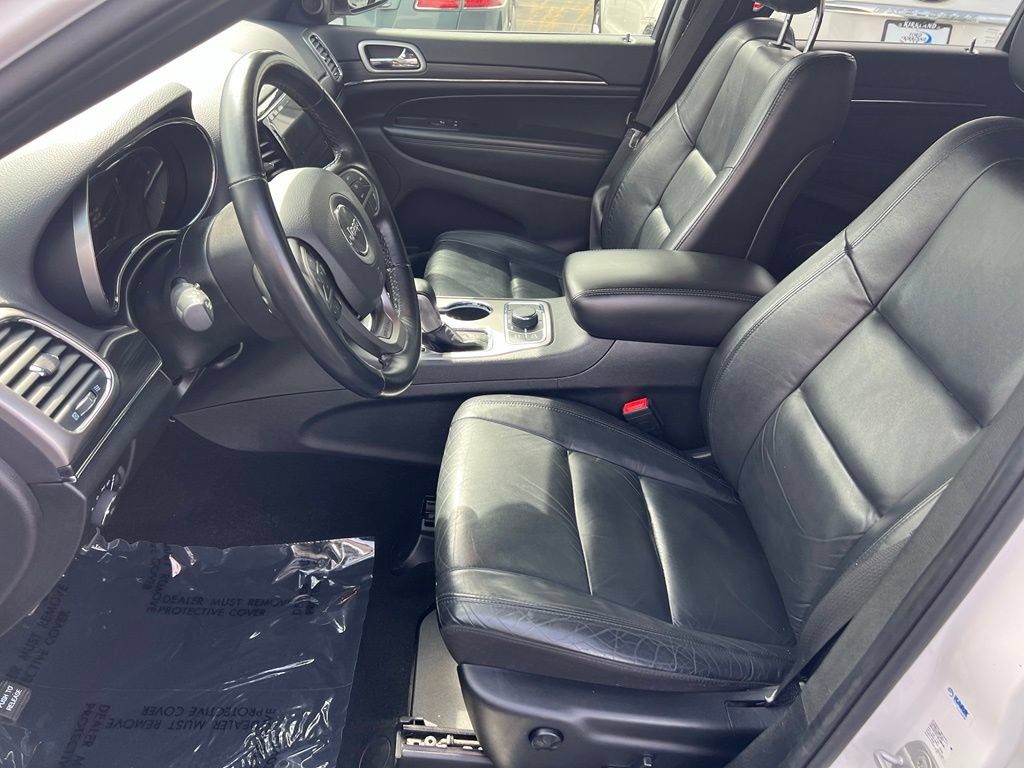 Used 2021 Jeep Grand Cherokee Limited w/ Sun & Sound Group AWD/4WD image 11