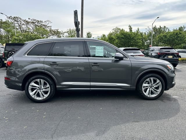 Used 2022 Audi Q7 3.0T Premium Plus w/ Premium Plus Package AWD/4WD image 4