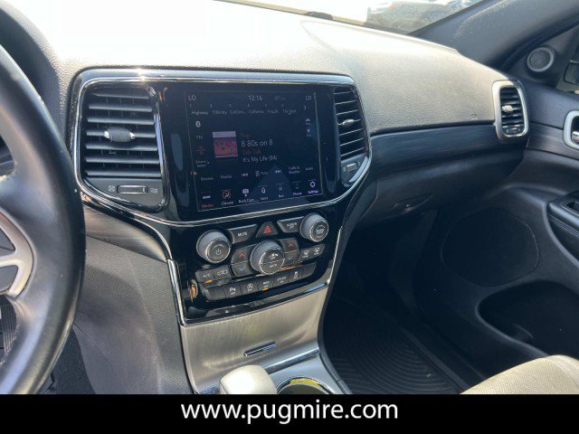 Used 2019 Jeep Grand Cherokee Laredo w/ Laredo X Package RWD image 29