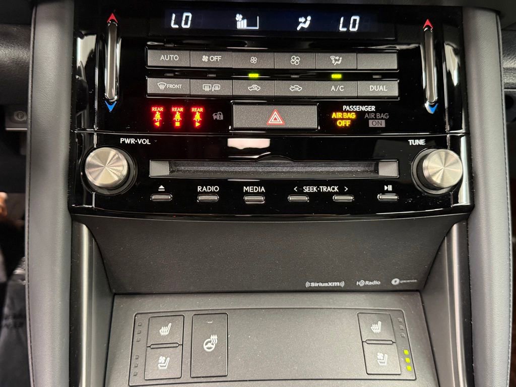 Used 2023 Lexus IS 300 w/ Premium Package image 33