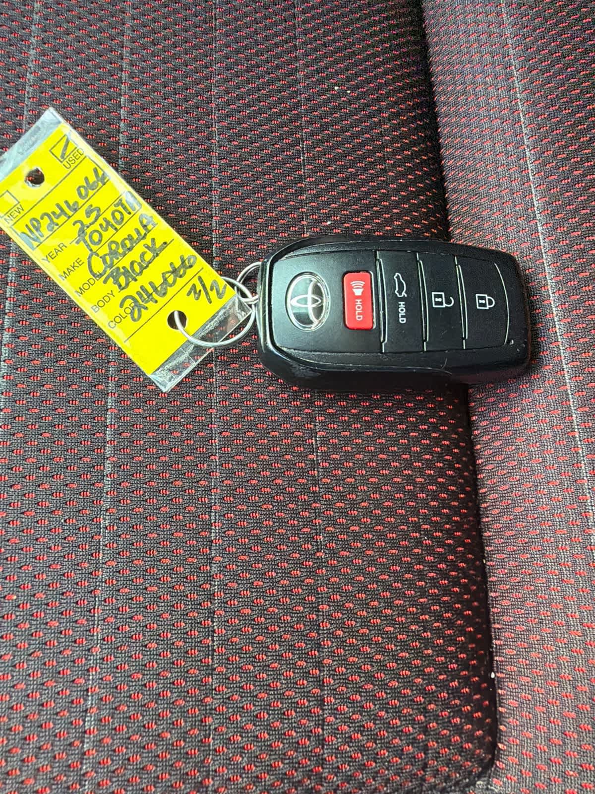 Used 2025 Toyota Corolla SE FWD image 29