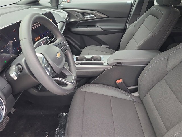 New 2026 Chevrolet Equinox EV LT w/ LPO, Blackout Package image 21