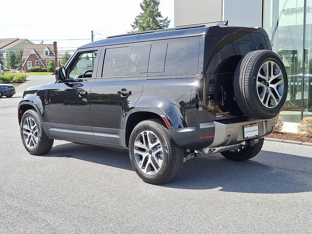 New 2026 Land Rover Defender 110 S AWD/4WD image 4