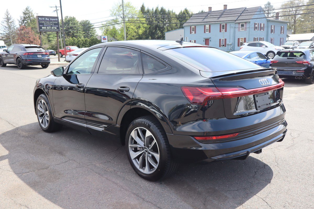 Used 2021 Audi e-tron Premium Plus w/ Premium Plus Package AWD/4WD image 7