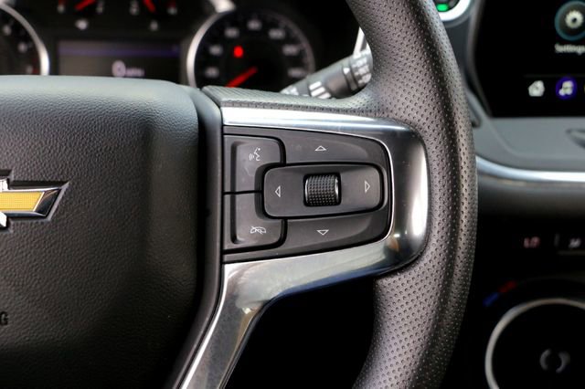 Used 2023 Chevrolet Blazer LT FWD image 13