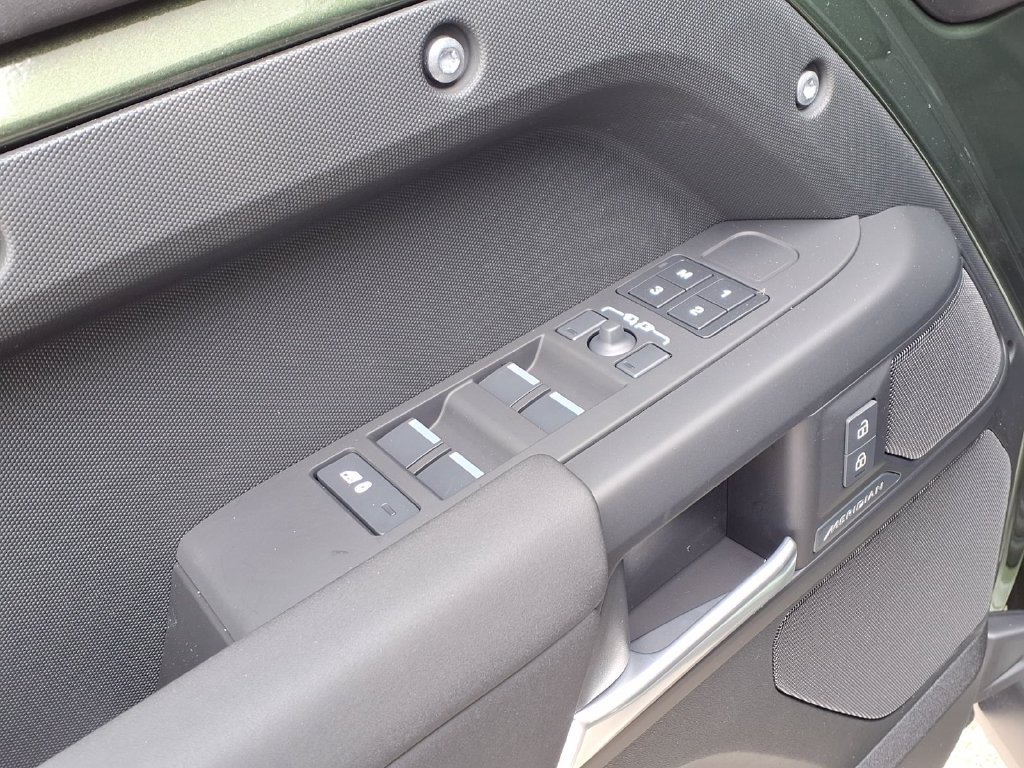 Certified 2026 Land Rover Defender 110 S AWD/4WD image 11
