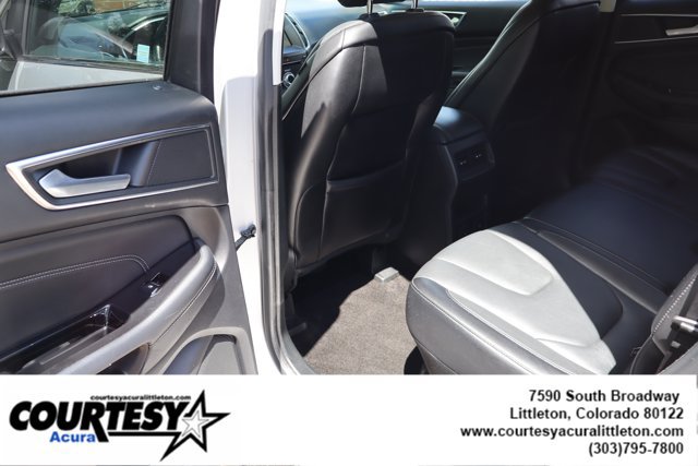 Used 2018 Ford Edge Titanium w/ Technology Package AWD/4WD image 26