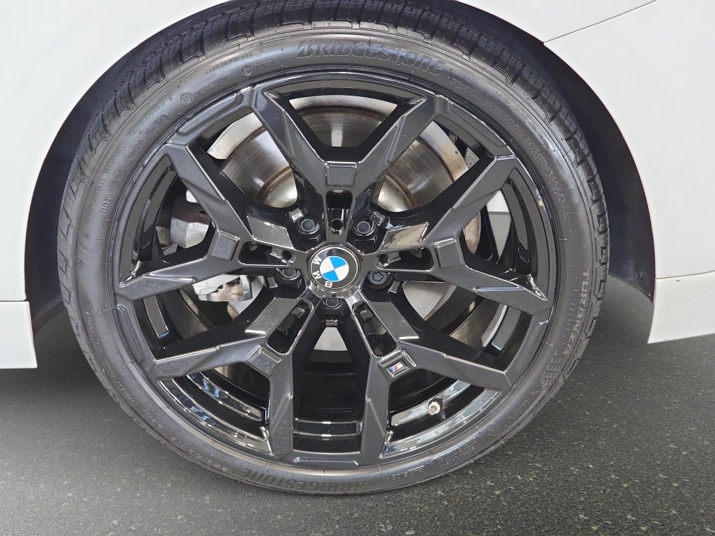 Certified 2025 BMW 230i Coupe w/ M Sport Package RWD image 23