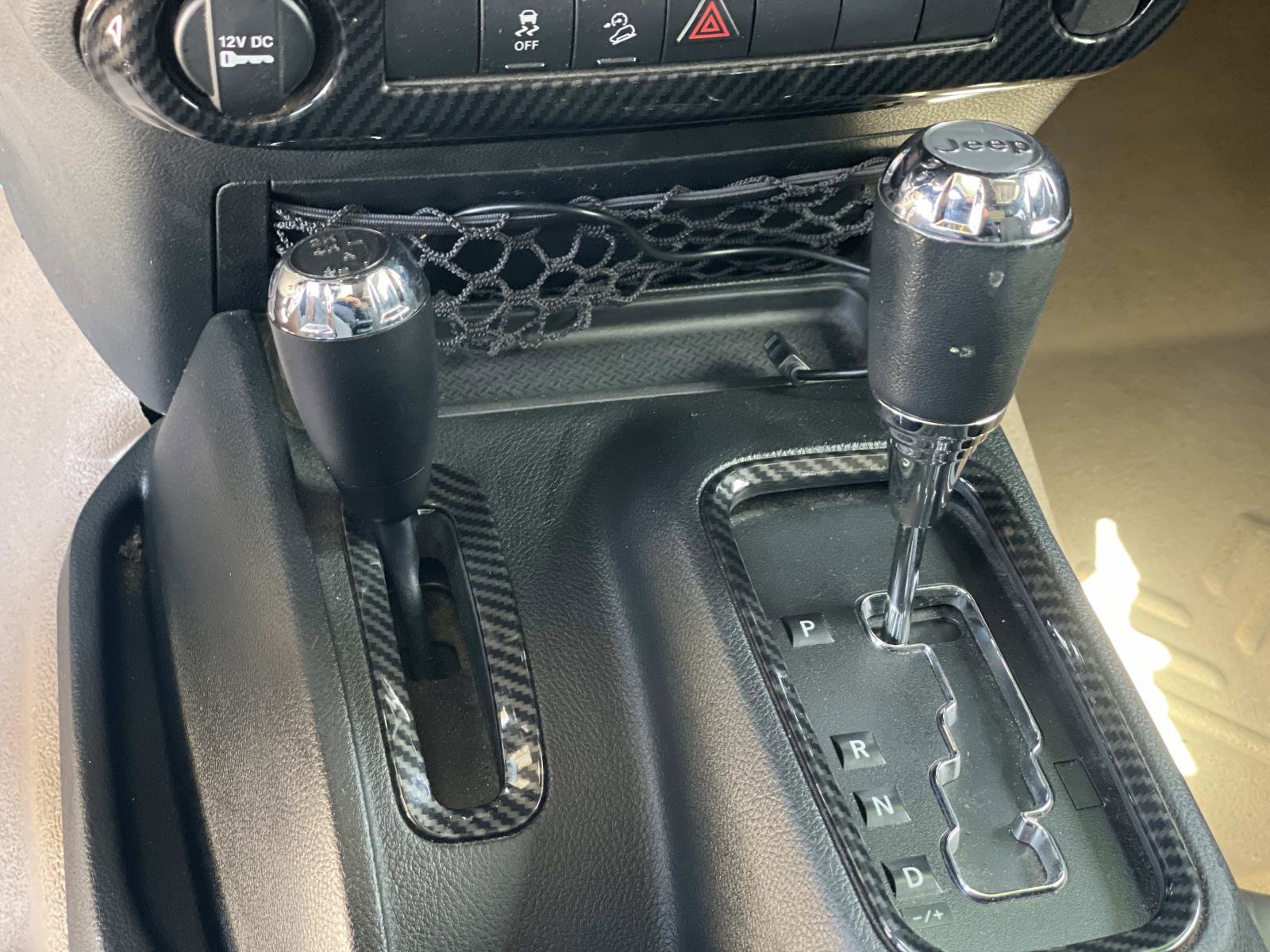 Used 2018 Jeep Wrangler Unlimited Sport w/ Connectivity Group AWD/4WD image 21