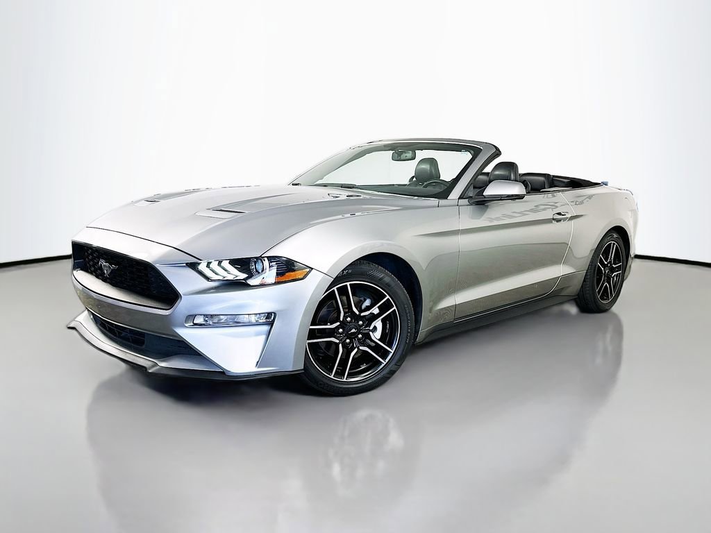 Used 2020 Ford Mustang Premium RWD image 3