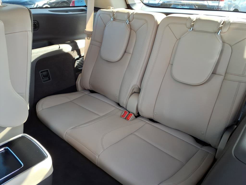 Certified 2023 Lincoln Aviator Reserve w/ Equipment Group 201A image 8