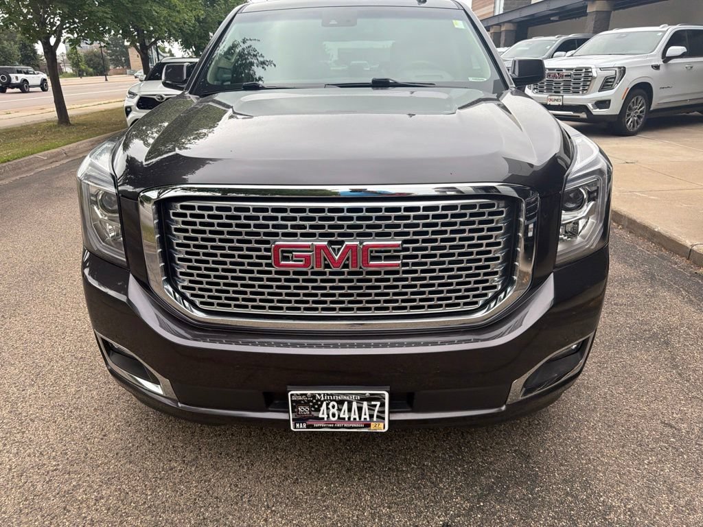 Used 2017 GMC Yukon Denali AWD/4WD image 13