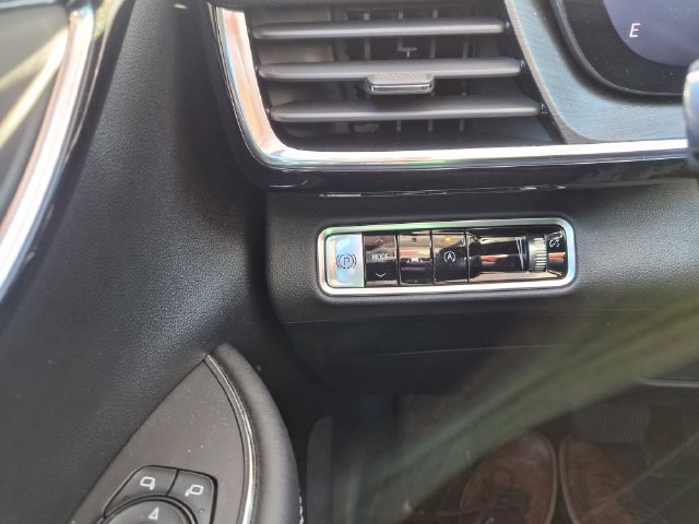 Certified 2025 Buick Envision Preferred AWD/4WD image 16