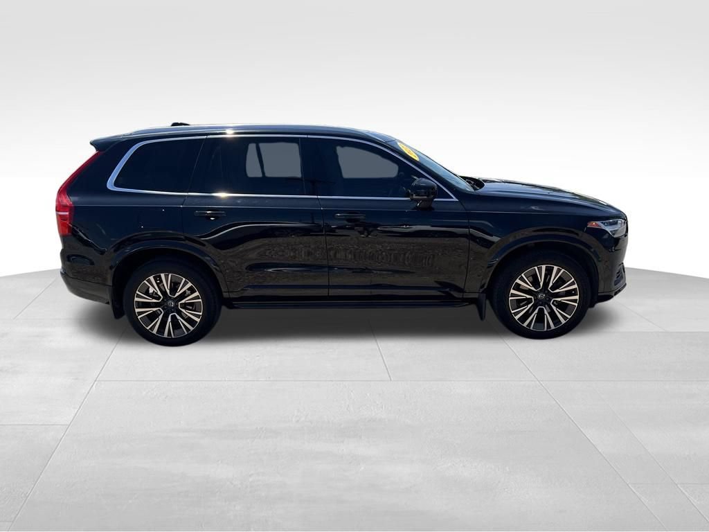 Used 2022 Volvo XC90 T5 Momentum w/ Advanced Package AWD/4WD image 10