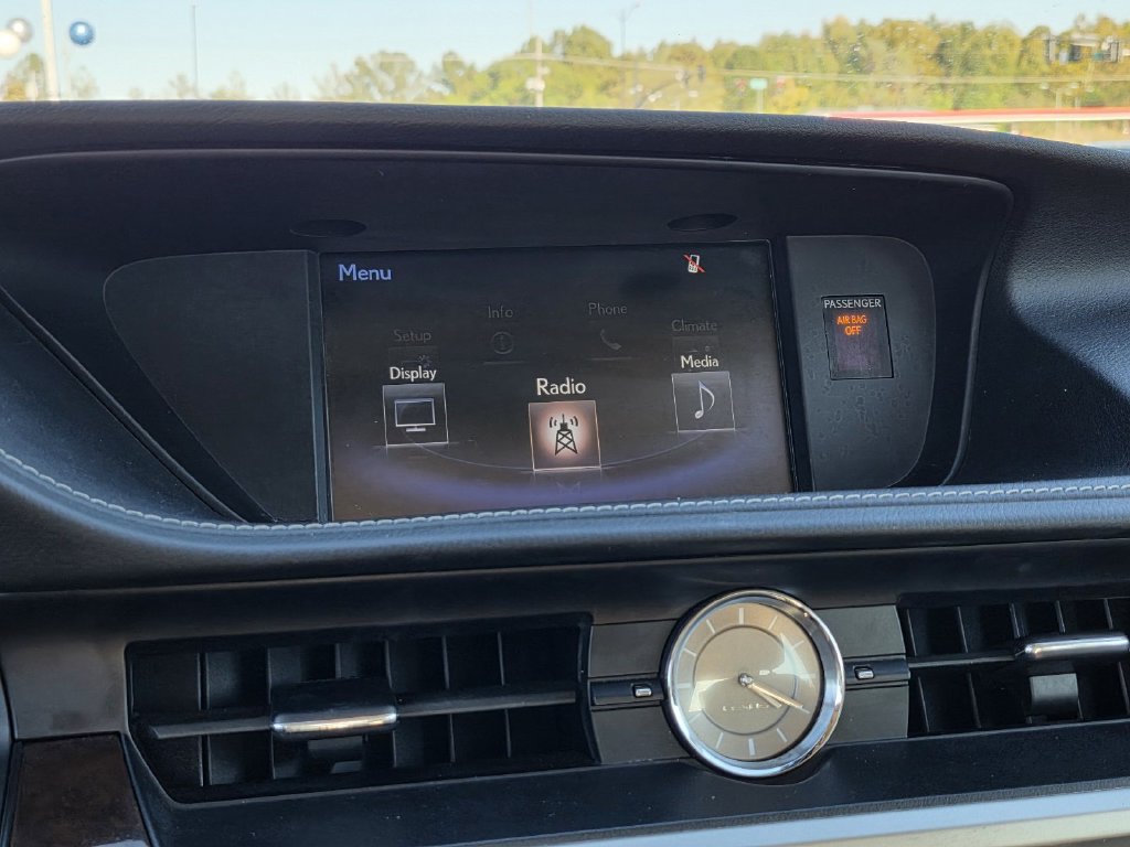 Used 2015 Lexus ES 350 w/ Premium Package FWD image 9